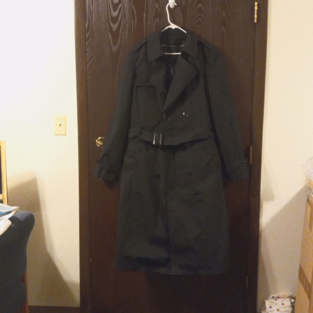 DSCP Garrison Collection vintage trench coat. Black. Double breasted. Long.